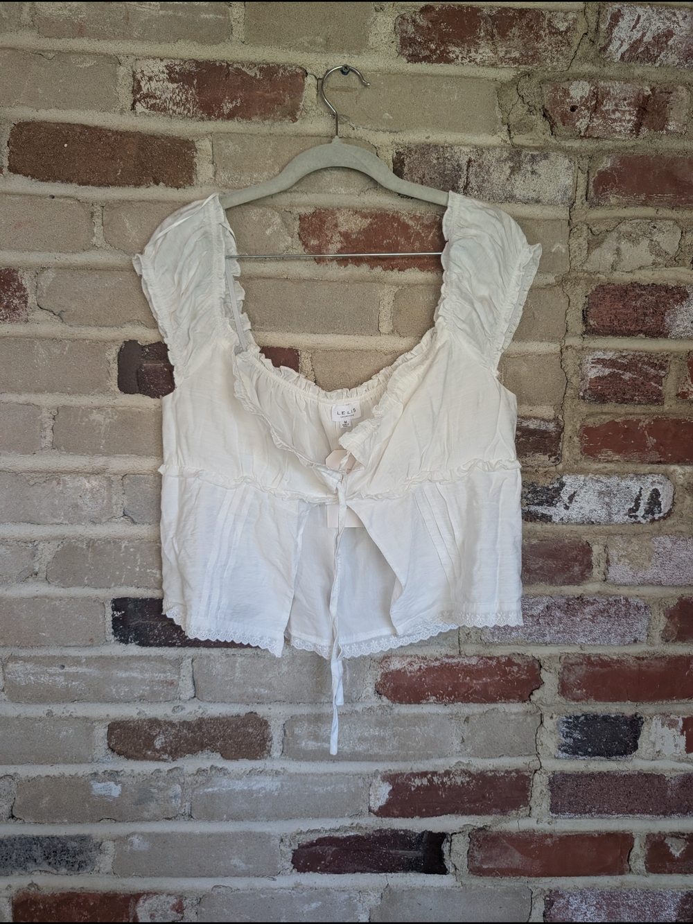Le Lis White Ruffle Tie-Front Blouse